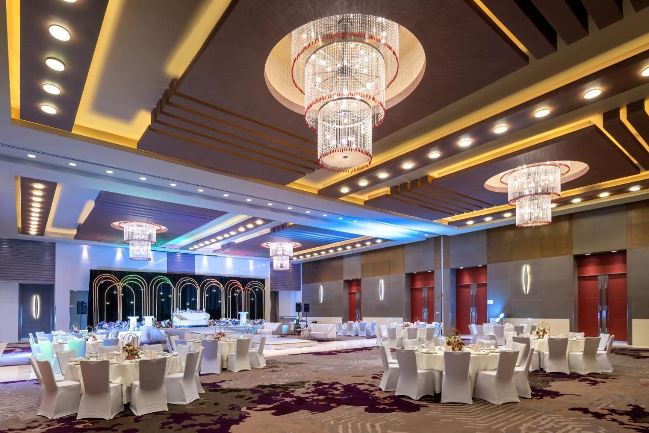 Hotel Park Rotana Abu Dabi Exterior foto The Grand Ballroom